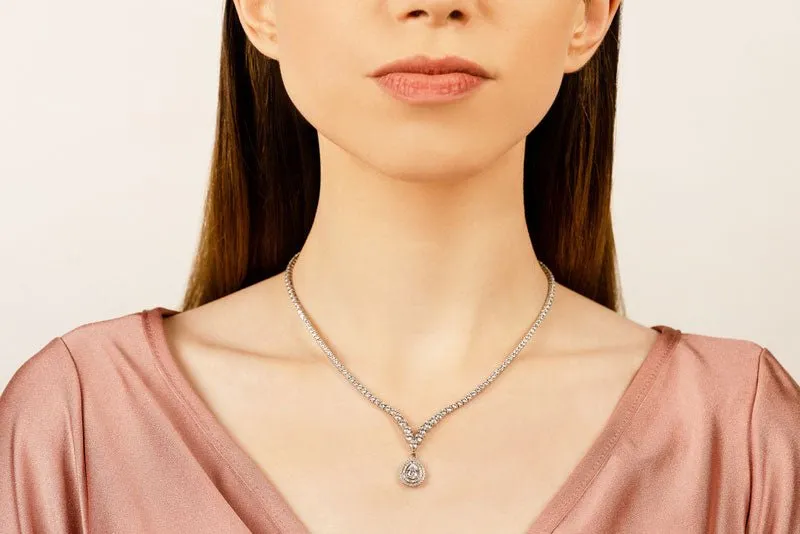 4 Prong Graduated V Diamond Lab-Grown Diamond Necklace with 8.19 ct.(finished)