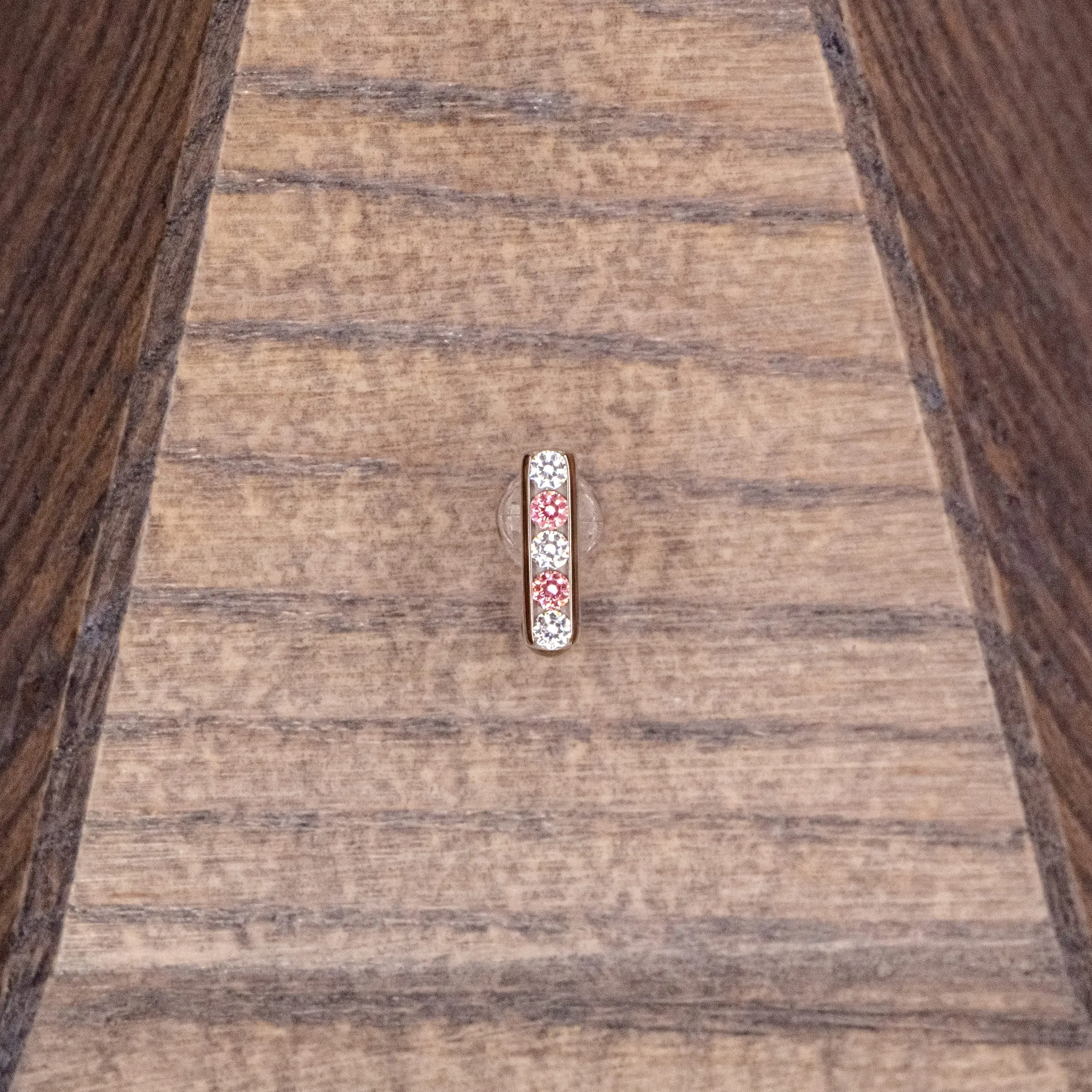 5-Gem Top Hanging with Crystals in 14g