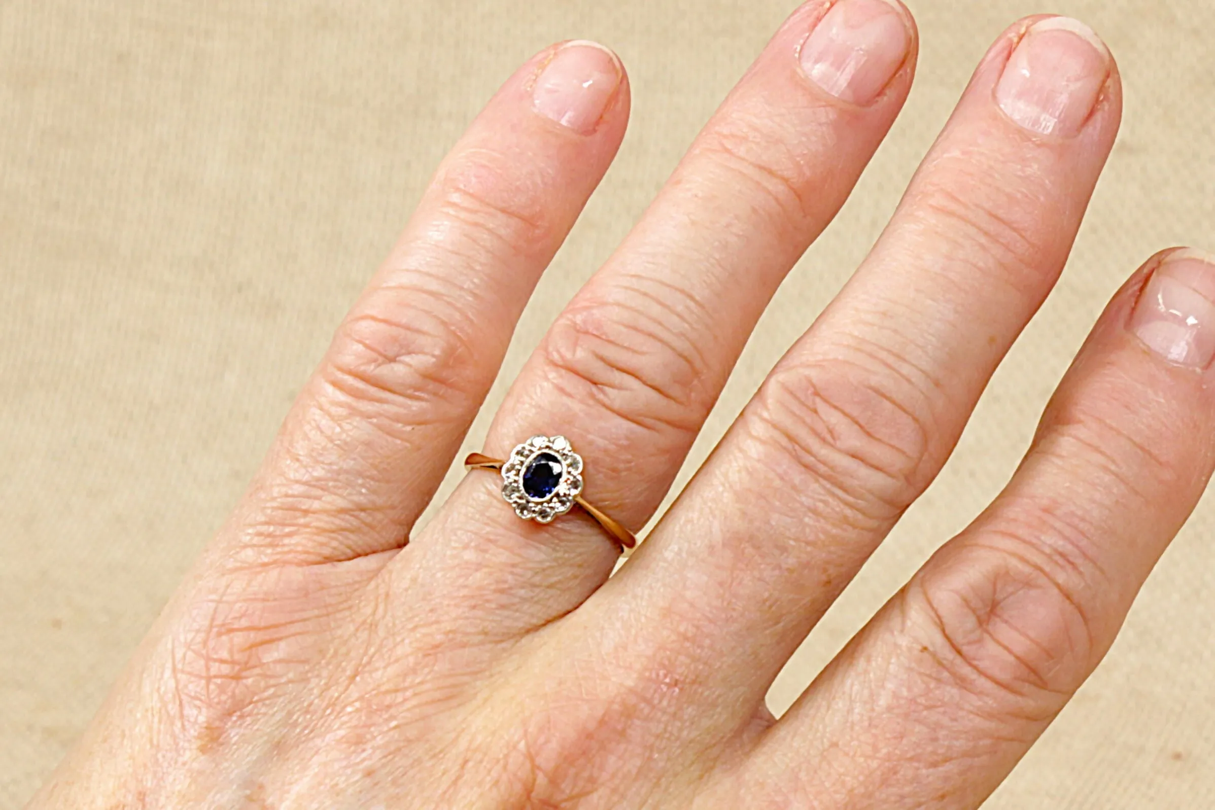 9ct Gold Platinum Sapphire & Diamond ‘Diana’ Ring