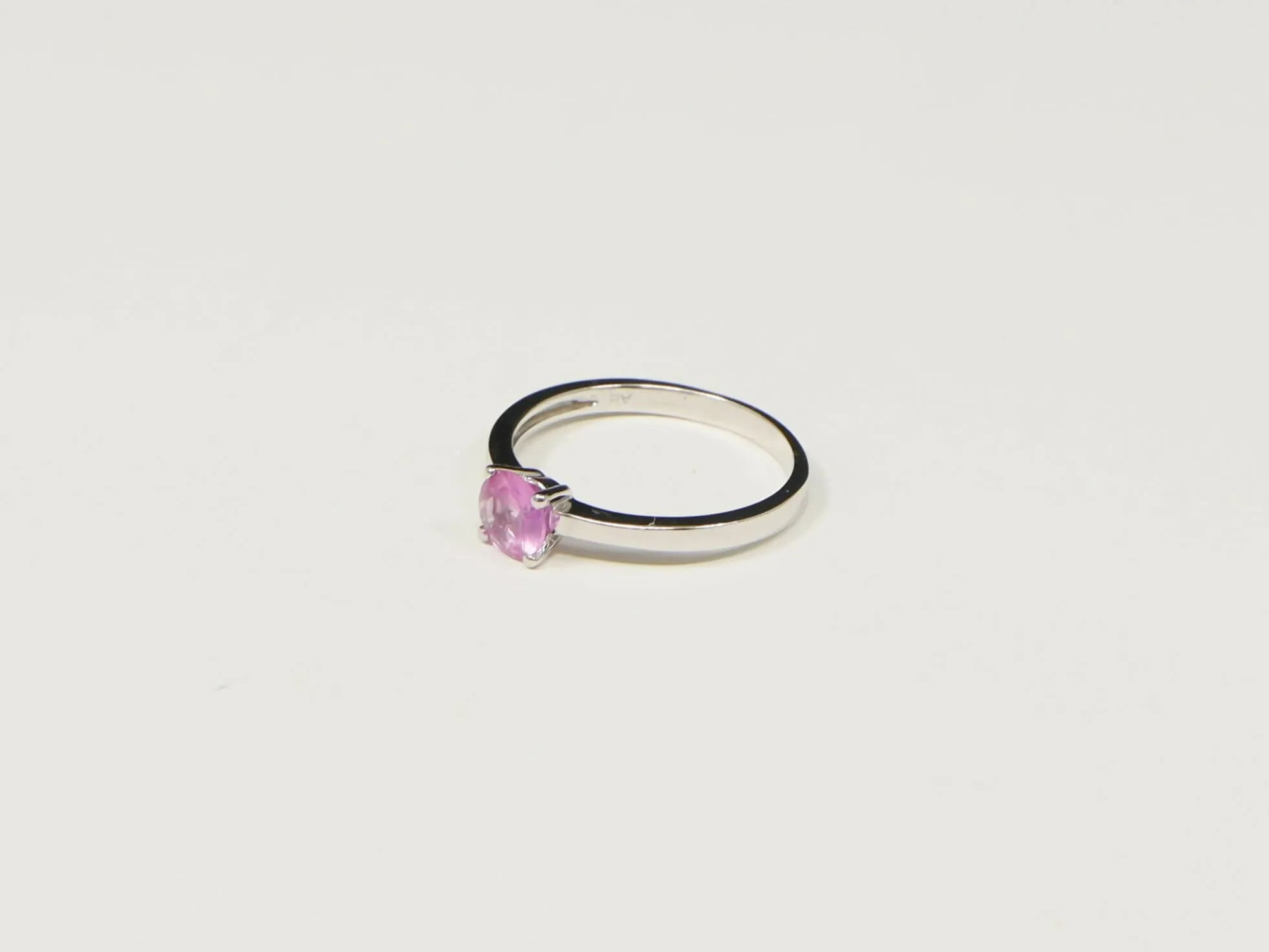 9ct White Gold Pink Sapphire Solitaire Ring