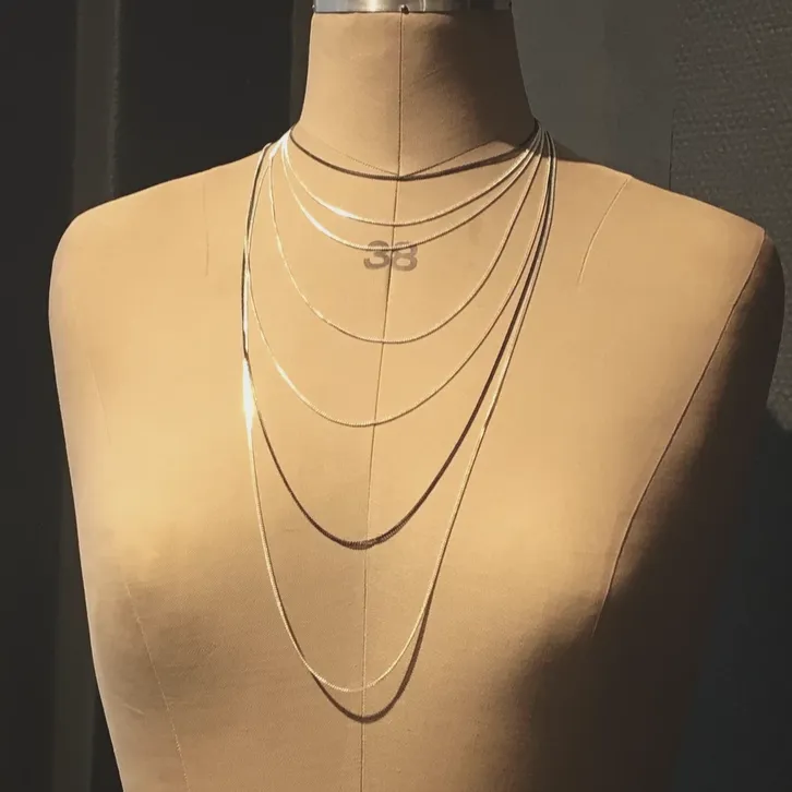 Enchain Thin Chain Silver / Black Ox / Gold Plated