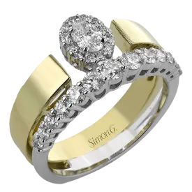 Halo Fashion Ring In 18k Gold With Diamonds