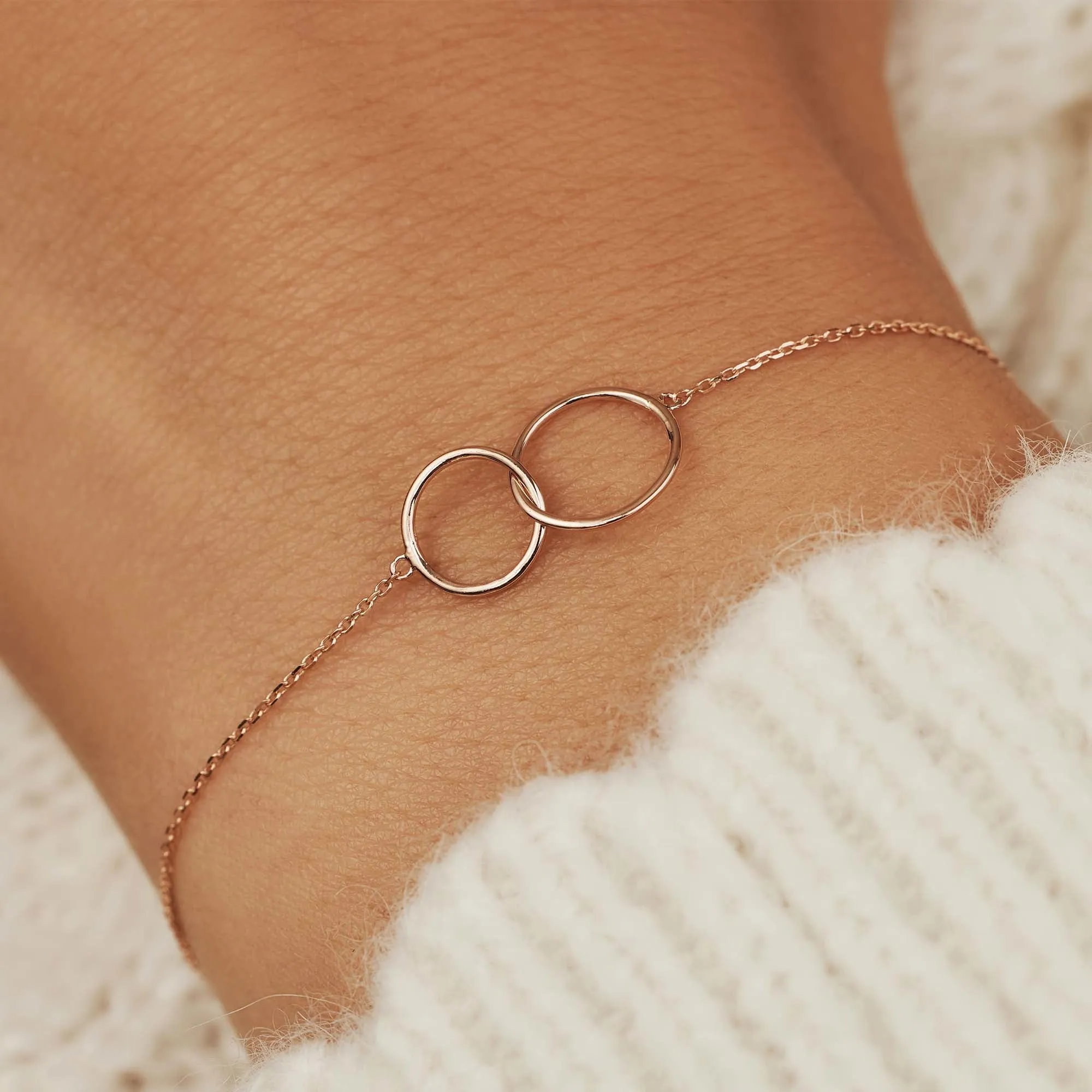 La Concorde Loulou 14 karat rose gold bracelet with circles