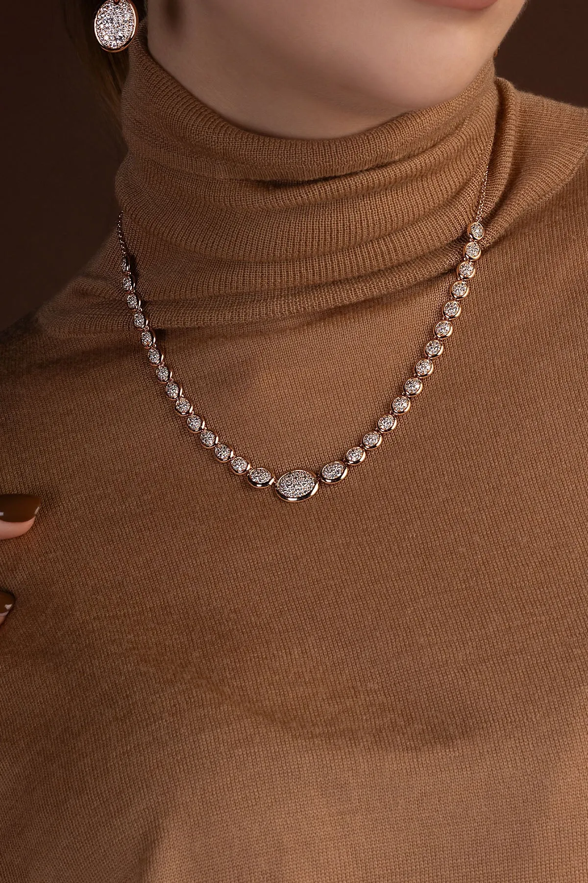 Oval Rose Gold Pavé Adjustable Necklace