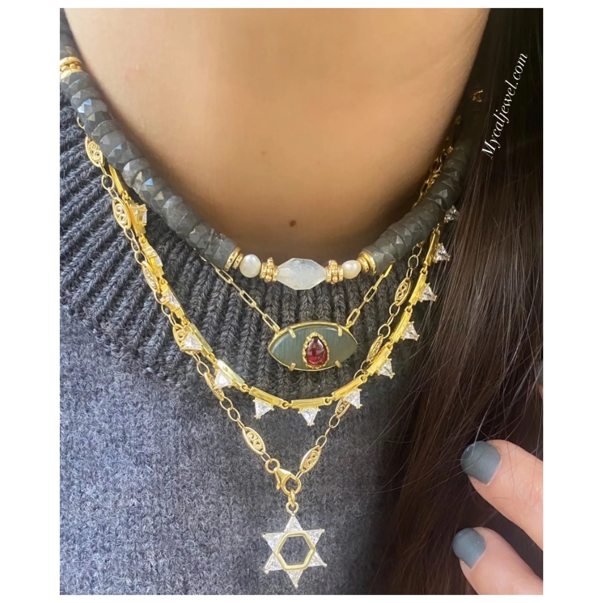 "Mémé" Magen David Necklace