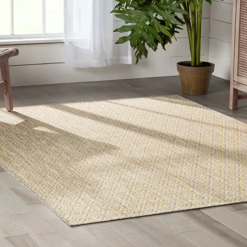 Sienna Modern Solid Pattern Yellow 5'3" x 7'3" Flat-Weave Indoor/Outdoor Rug