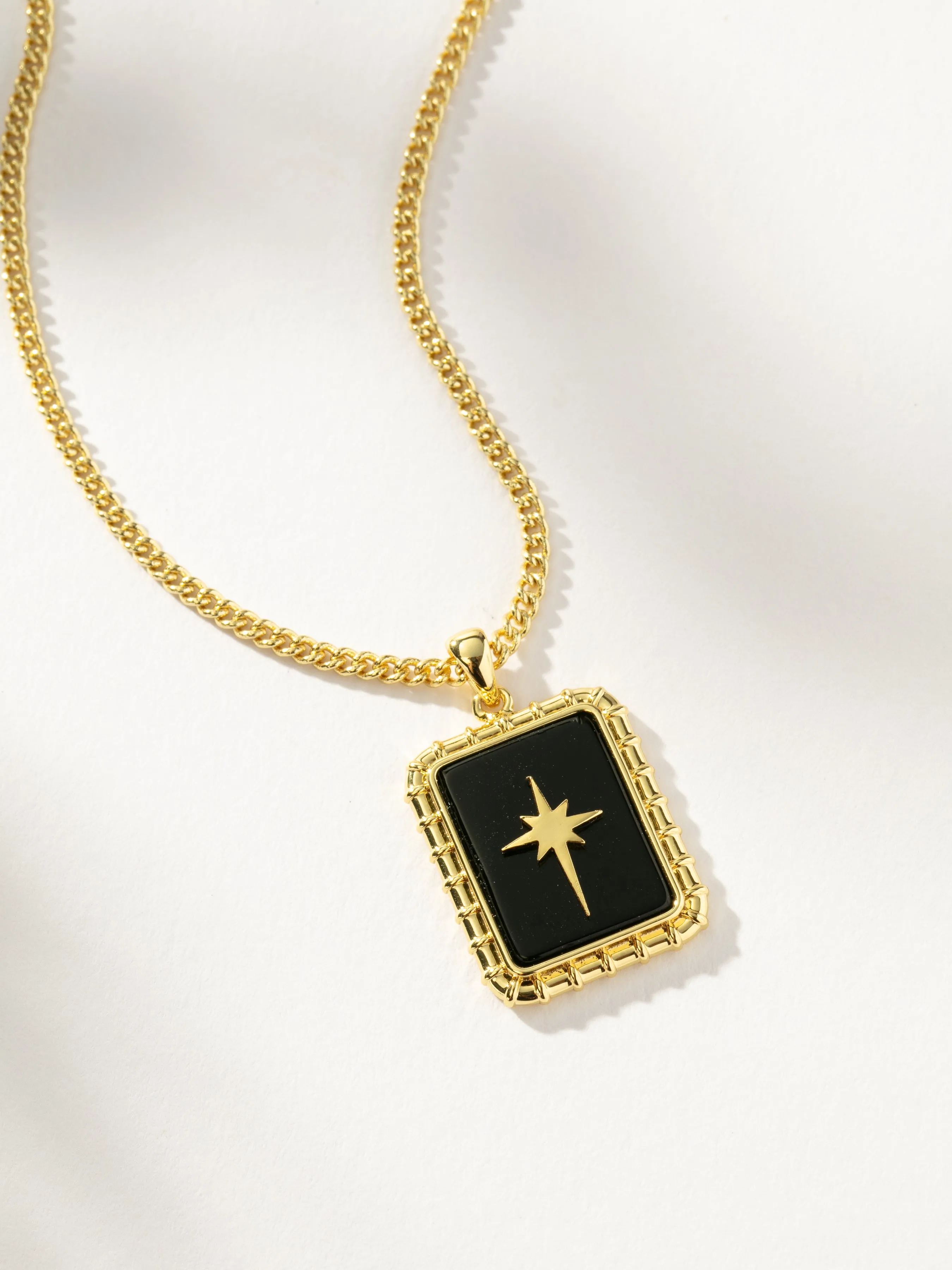 Star Power Pendant Necklace